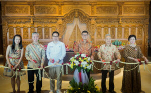 Ilustrasi Grand Opening Acaraki Jamu Experience Cafe PIK 2. (Sumber: Dok. Genaya PR)