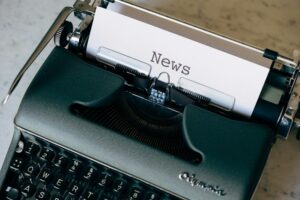 Ilustrasi jasa press release media. (Sumber: Unsplash)